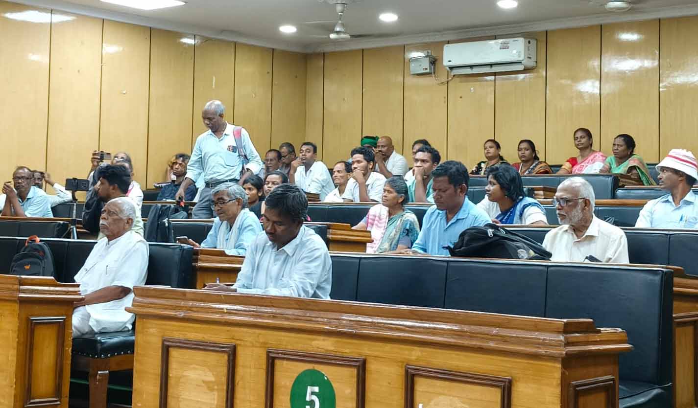 Ranchi : आदिवासियत पर हमलों के खिलाफ साझा संघर्ष का ऐलान, विभिन्न संगठनों ने किया संवाद