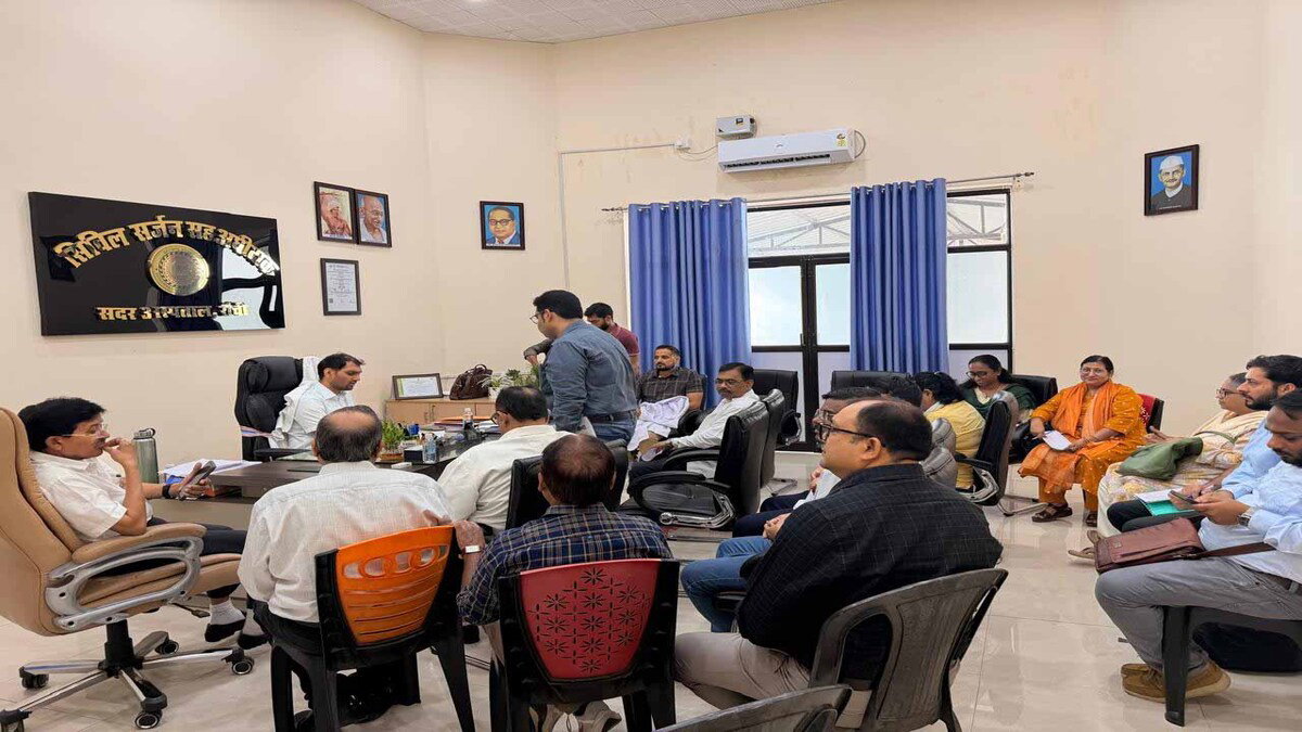 Sadar Hospital Meeting