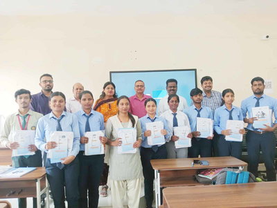 रांची : मारवाड़ी कॉलेज में रोजगारपरक प्रशिक्षण कार्यक्रम का सफल आयोजन