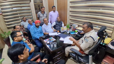 Ranchi News: पुलिस–व्यवसायी समिति की बैठक, नशाखोरी व सुरक्षा व्यवस्था पर हुई चर्चा