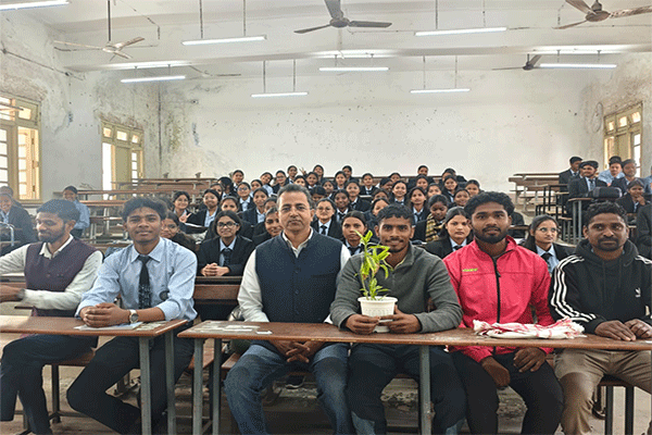 DSPMU के छात्र ने जीता राष्ट्रीय स्तर कुश्ती में कांस्य पदक