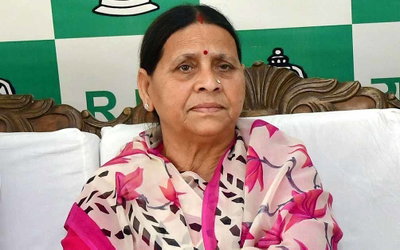आवास खाली करने के नोटिस पर भड़कीं राबड़ी देवी, बोली- फोर्स बुलाकर करा लें