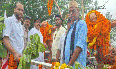 Hazaribagh News : हूल दिवस पर शहीद सिदो  कान्हू को कांग्रेसियों ने दी श्रद्धांजली