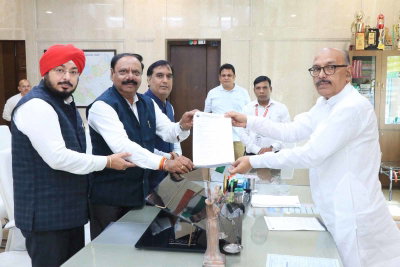 विस अध्यक्ष से मिला झारखंड चैंबर का प्रतिनिधिमंडल, व्यापारियों ने उठाया सुरक्षा व ट्रेड लाइसेंस का मुद्दा