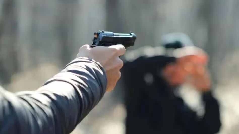 जमुई में ऑटो चालक को बाइक सवार अपराधियों ने मारी गोली, मौत