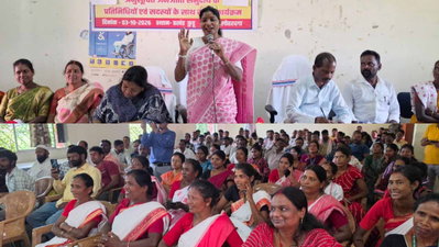 Lohardaga News : कुडू में जनजातीय संवाद कार्यक्रम, आशा लकड़ा ने सुनीं समस्याएं