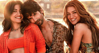 Entertainment News : शाहिद-रश्मिका स्टारर फिल्म 'कॉकटेल 2 का धमाकेदार ट्रेलर आउट,यूजर्स ने कहा- लव ट्राएंगल काफी अलग ...