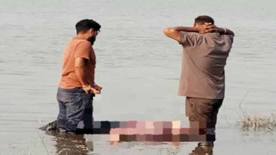 Dhanbad News : दामोदर में डूबी सोनाक्षी का सिंदरी बस्ती के पास नदी में मिला शव