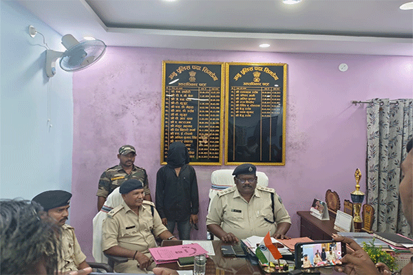 नशीली कैप्सूल तस्करी केस में फरार शेख अराफात गिरफ्तार, न्यायिक हिरासत में भेजा गया