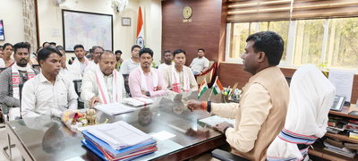 आदिवासी हड़गड़ी स्थल पर झारखंड जगुआर STF कैंप विस्तार का विरोध, DC को सौंपा ज्ञापन