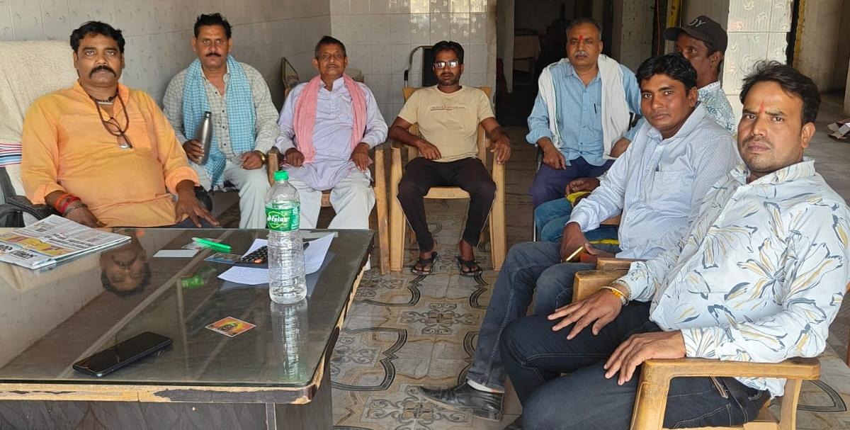 Latehar News: मानवाधिकार संगठन ने कोल हाइवा की बालूमाथ में नो इंट्री की मांग की