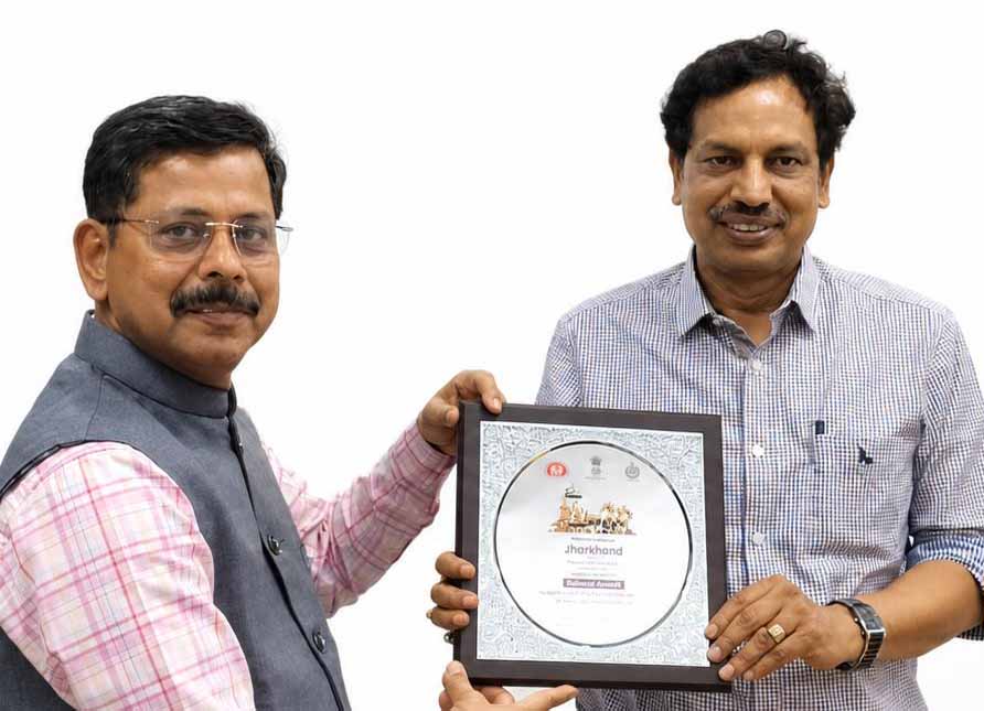 Jharkhand News: हेल्थ इनोवेशन में झारखंड अव्वल, चंडीगढ़ सम्मेलन में 2 बड़े पुरस्कार हासिल