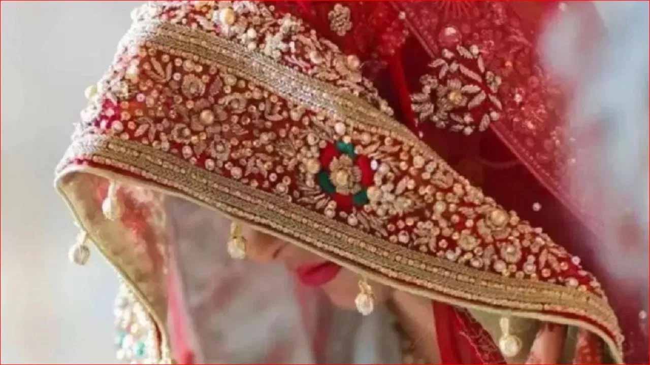 Garhwa News: महुआ के पेड़ पर अटका रिश्ता, बारात नहीं पहुंची, दुल्हन करती रही इंतजार