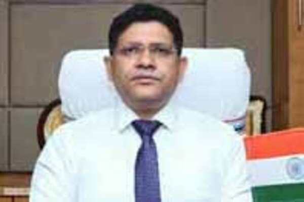 Deoghar News: DC ने की कॉलेज छात्रों व स्वयंसेवी संस्थाओं के साथ डिजिटल स्व-गणना प्रक्रिया पर चर्चा