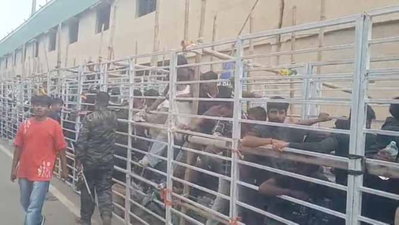 IND-WI टी20 मैच: टिकट न मिलने पर JSCA प्रबंधन पर भड़के फैंस, बताया भ्रष्ट