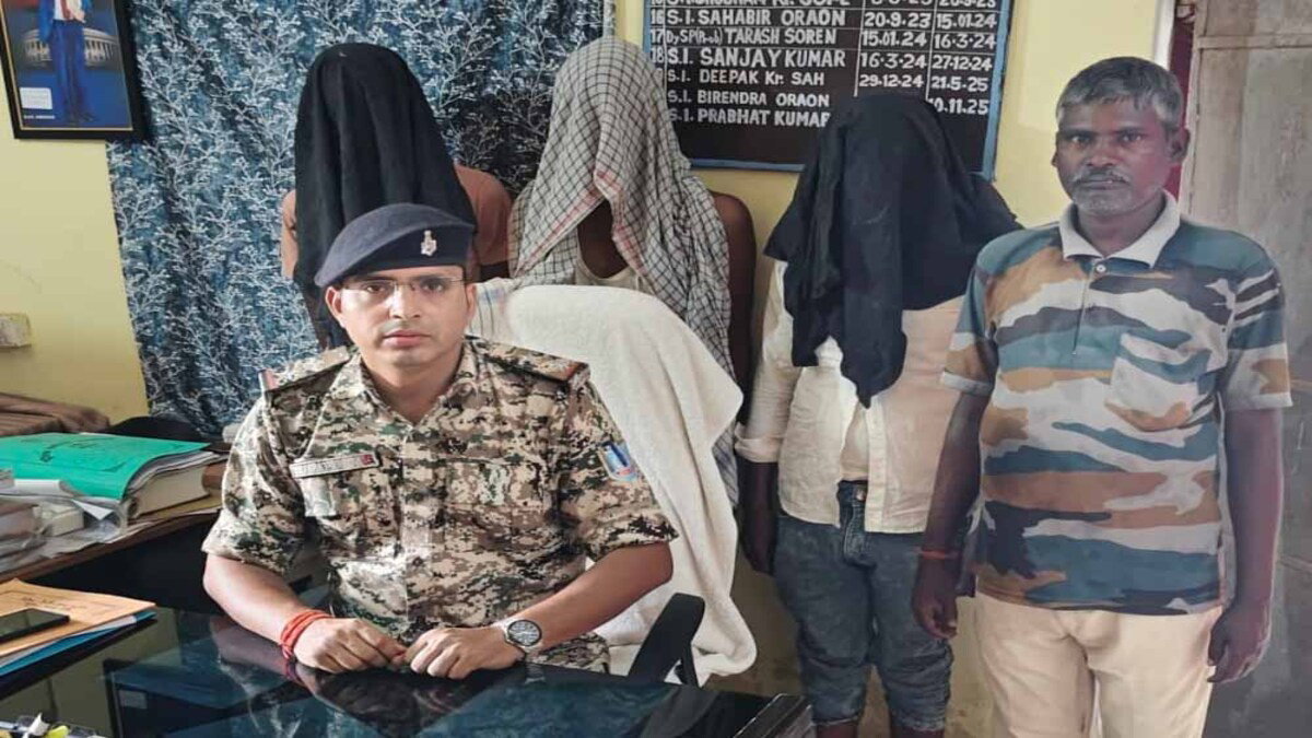 देवघर के महेशमारा में टेंपो चोरी का खुलासा, तीन आरोपी गिरफ्तार