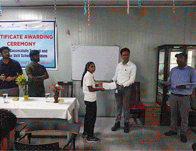 Bokaro News : ESL स्किल स्कूल  में प्रमाण पत्र वितरण समारोह आयोजित