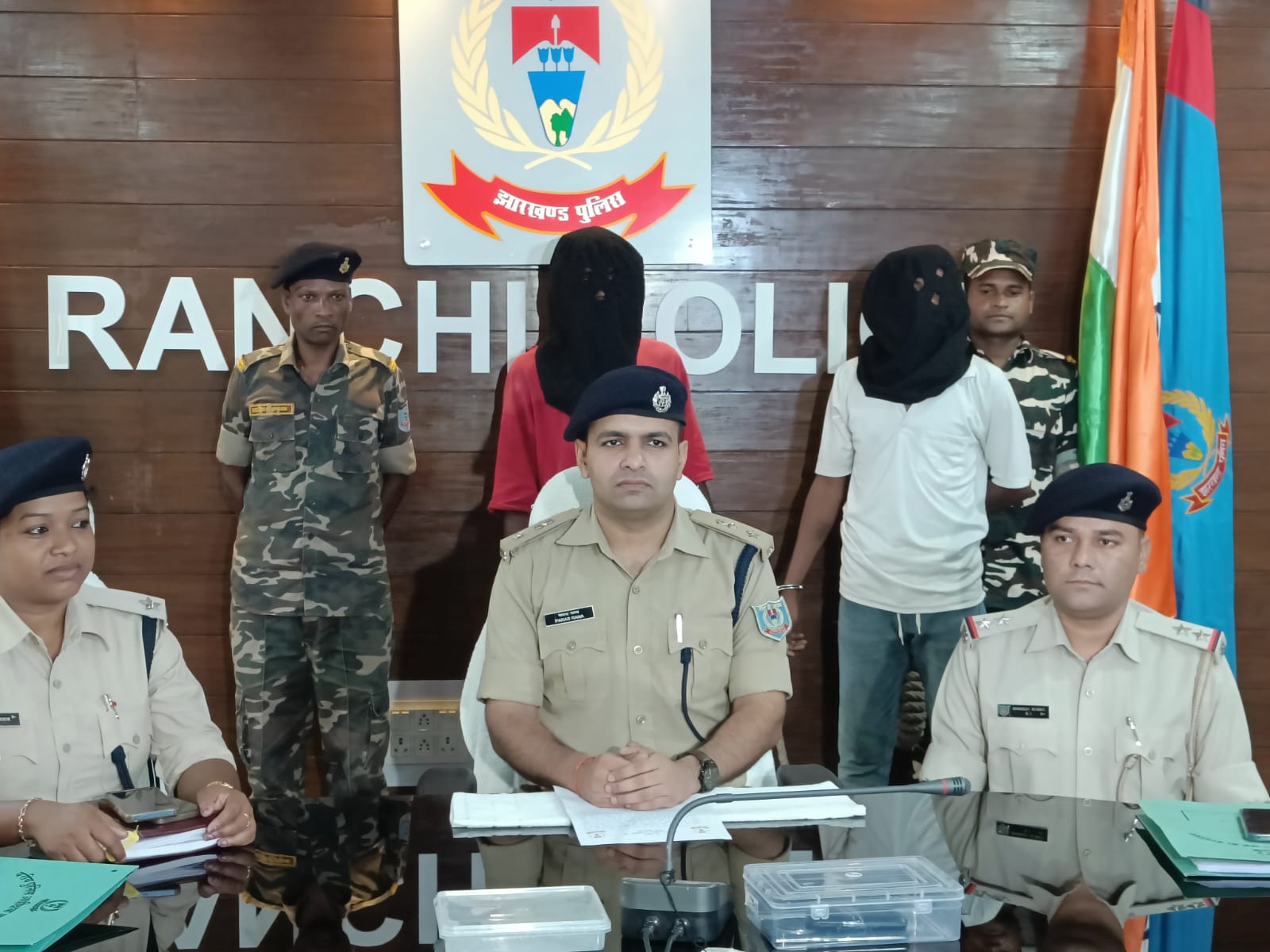 Ranchi News : होम गार्ड जवान से स्कूटी लूटकांड का खुलासा, दो आरोपी गिरफ्तार