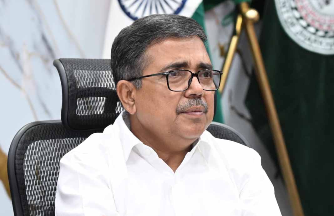 Bokaro: ई-कल्याण पोर्टल में छात्रवृत्ति आवेदन संबंधी समस्या पर डीसी ने लिया संज्ञान, 24 घंटे में हुआ समाधान