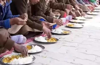 Bihar News : सहरसा में मिड डे मील खाने के बाद 250 से ज्यादा बच्चे बीमार, अस्पताल में भर्ती