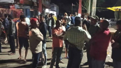 Gumla : स्वर्ण व्यवसायी से 30 लाख के आभूषणों की लूट, फायरिंग कर भागे बदमाश