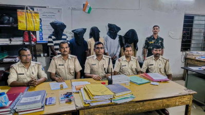 Ranchi News : कांके में चोरी के मामले का खुलासा, पांच गिरफ्तार; आभूषण बरामद
