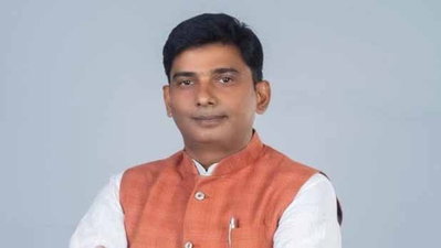 Ranchi News : हरमू चौक पर लगे 'विकसित भारत' के बोर्ड को उखाड़ने पर कांग्रेस पर भड़की भाजपा
