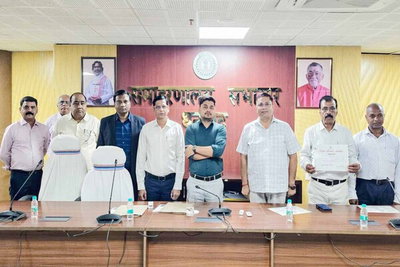 धनबाद बना झारखंड में नंबर-1, 57% रिजल्ट के साथ लेखा परीक्षा में अव्वल