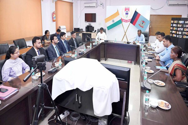 रांची : प्रशिक्षु IAS अधिकारियों के लिए पुलिस मुख्यालय में प्रशिक्षण