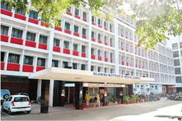 Ranchi News : रिम्स न्यूरोसर्जरी में 70 नए बेड, फर्श पर इलाज की मजबूरी होगी खत्म