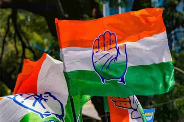 Politics : भाजपा को अपने नेताओं पर भरोसा नहीं, इसलिए निर्दलीय के पीछे खड़ी हुई- कांग्रेस