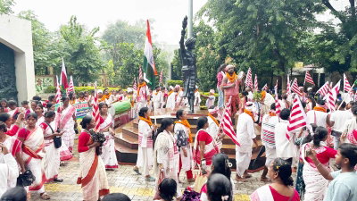 उलगुलान पदयात्रा पहुंची रांची, आदिवासियों से अधिकारों के लिए एकजुट होने का आहवान