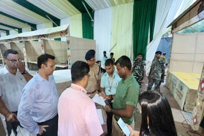 आदिवासी महोत्सव से पहले मोरहाबादी मैदान की सुरक्षा जांच, DC-SSP ने दिए जरूरी निर्देश