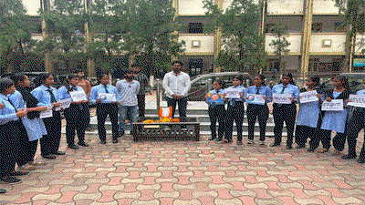 Ranchi News : DSPMU में फातिमा शेख की पुण्यतिथि मनी, शिक्षा के क्षेत्र में उनके योगदान को किया याद