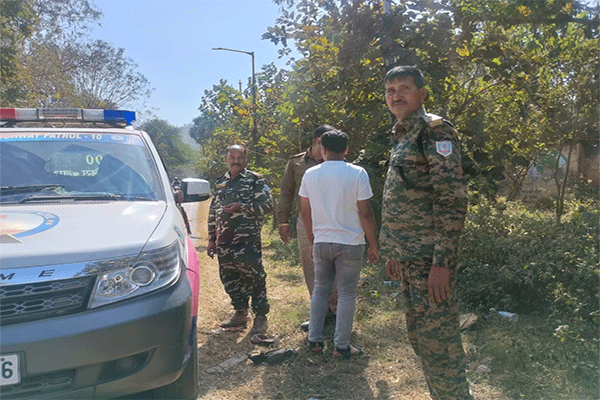 जादूगोड़ा: मोटरसाइकिल व स्कार्पियो की टक्कर में 3 घायल, MGM रेफर