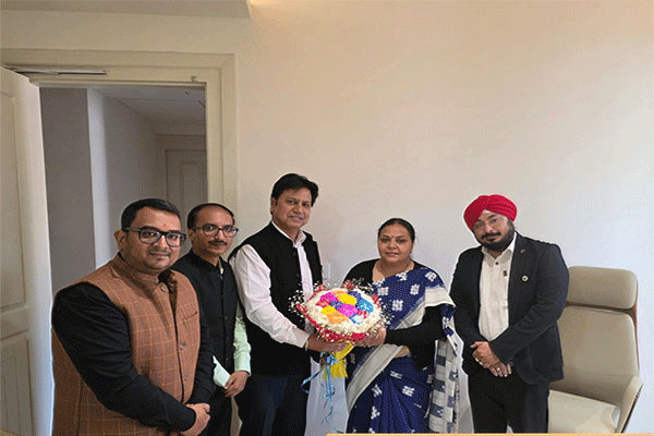 महुआ बोर्ड से मेमू ट्रेन तक, ग्रामीण विकास मंत्री के साथ चैम्बर की अहम बैठक