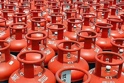 रांची: LPG की कमी पर प्रशासन सख्त, कालाबाजारी पर जीरो टॉलरेंस, 25 दिन पहले बुकिंग की सलाह