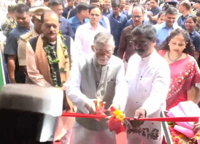 राज्यपाल व CM ने किया झारखंड आदिवासी महोत्सव का उद्घाटन, मोरहाबादी में दिखी जनजातीय संस्कृति की झलक