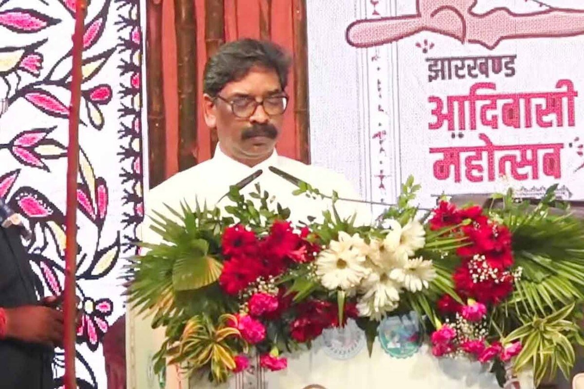 छात्रों को CM हेमंत का संदेश: लाठी-गोली से नहीं, संवाद से होगा समाधान