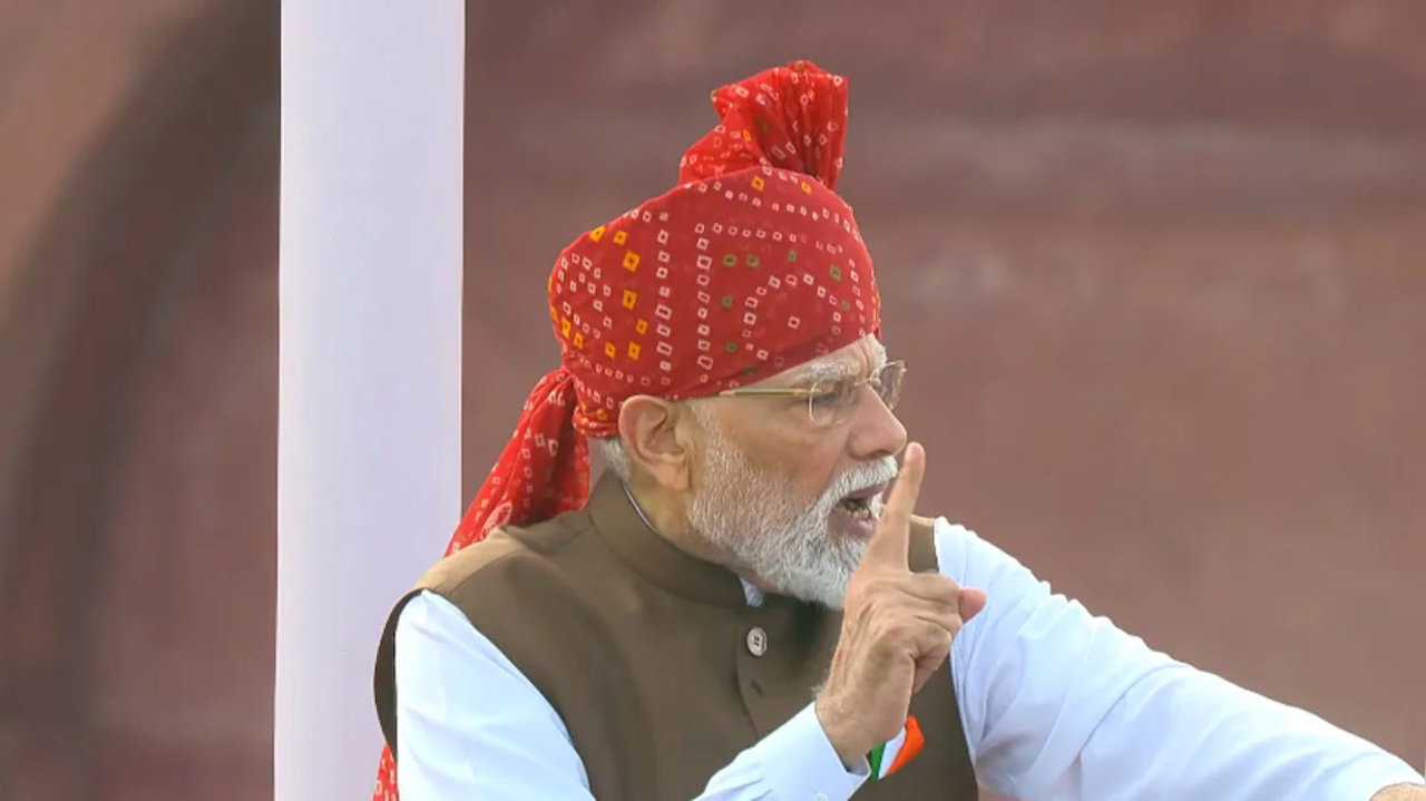 लाल किले से पीएम मोदी का संदेश: 2047 तक विकसित भारत का संकल्प, ऊर्जा आत्मनिर्भरता पर जोर