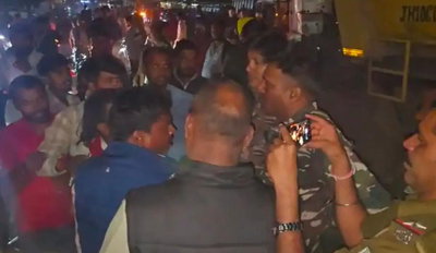 बोकारोः भाई के तिलक से लौट रही बहन की सड़क हादसे में मौत, पति घायल