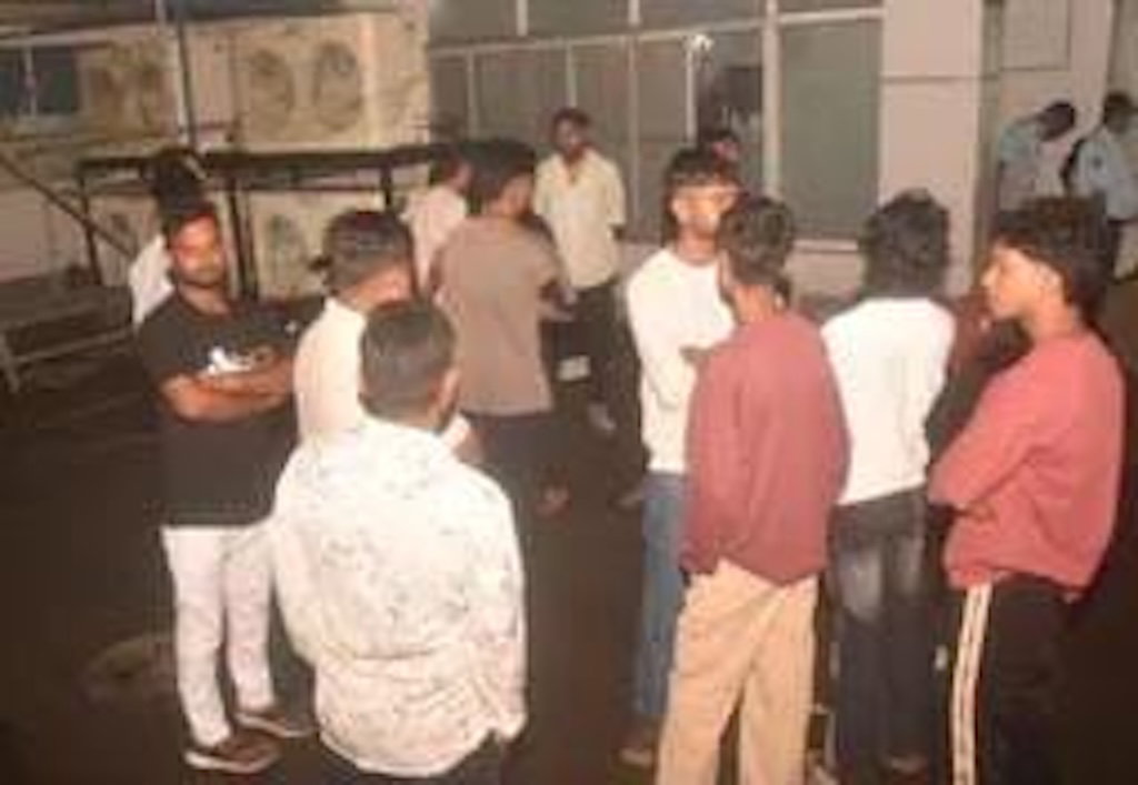 firing in adityapur