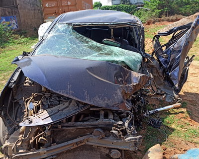 बहरागोड़ा: घने कोहरे का कहर, खड़े टैंकर से टकराई कार, एक युवक की हालत गंभीर, कटक रेफर