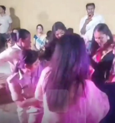 ड्यूटी में डांस: धनबाद के राजगंज थाना प्रभारी का वीडियो वायरल
