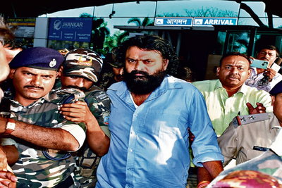 हाई कोर्ट के आदेश पर PLFI सुप्रीमो दिनेश गोप को एम्स ले जाया गया