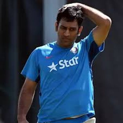 एमएस धोनी को महंगा पड़ा स्पीड ड्राईविंग, कटा 1000 का चलान