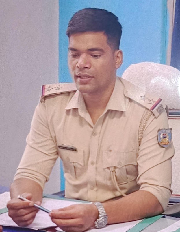 चतराः 11 माह में दूसरी बार सस्पेंड हुए थानेदार प्रशांत मिश्रा, जिला पुलिस पर भी उठ रहे सवाल