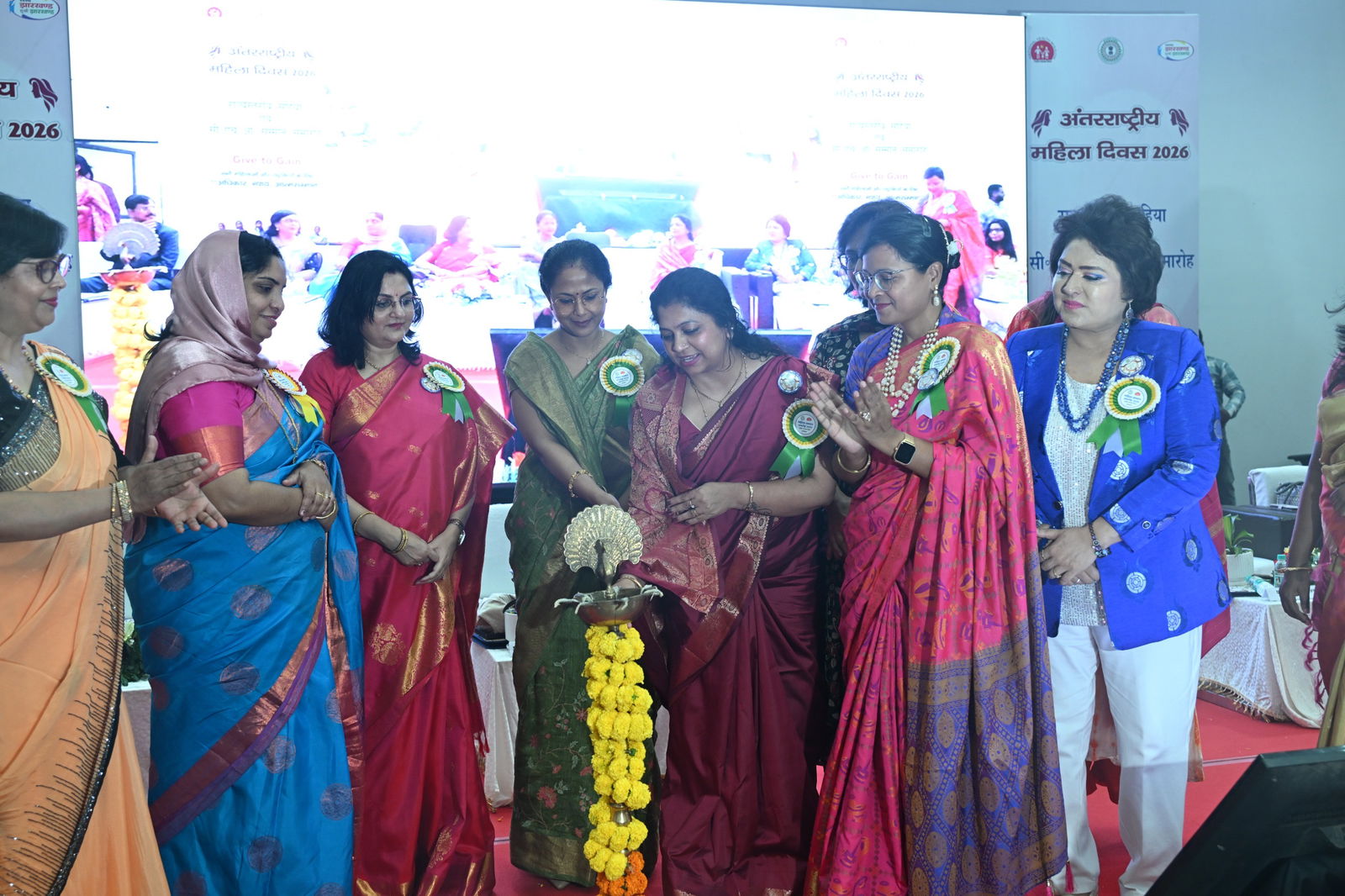 महिला दिवस पर झारखंड की 40 हजार स्वास्थ्य सहियाओं को 22 हजार रुपये का तोहफा