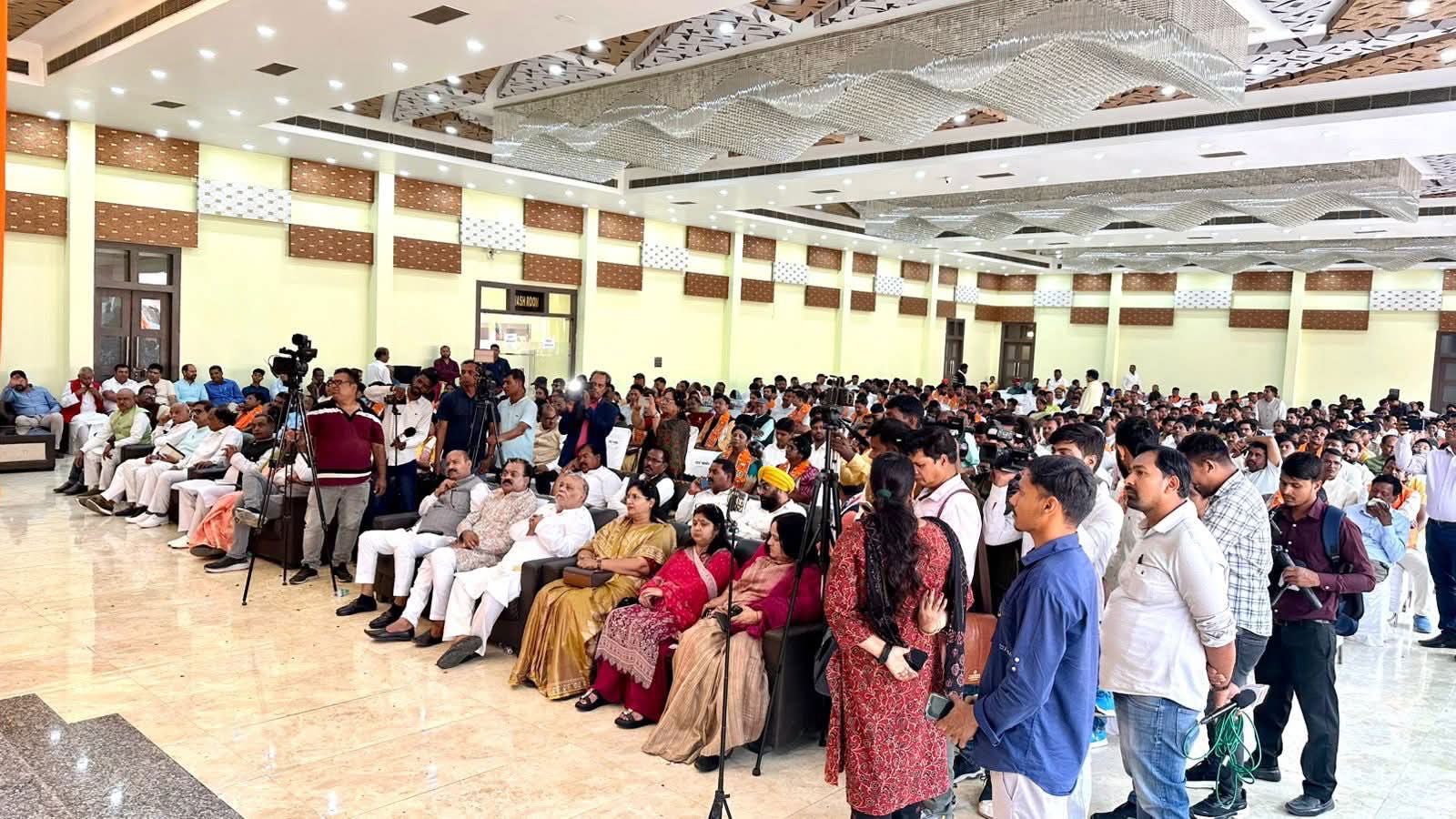 निकाय चुनाव में विजयी जनप्रतिनिधियों का भाजपा ने किया सम्मान, रांची में आयोजित हुआ समारोह