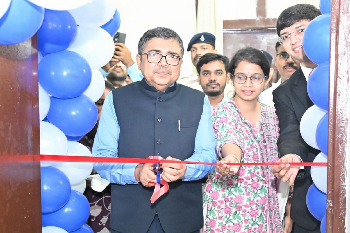 Bokaro News : 24×7 हेल्पलाइन का शुभारंभ, डीसी ने दिया पहली कॉल का जवाब